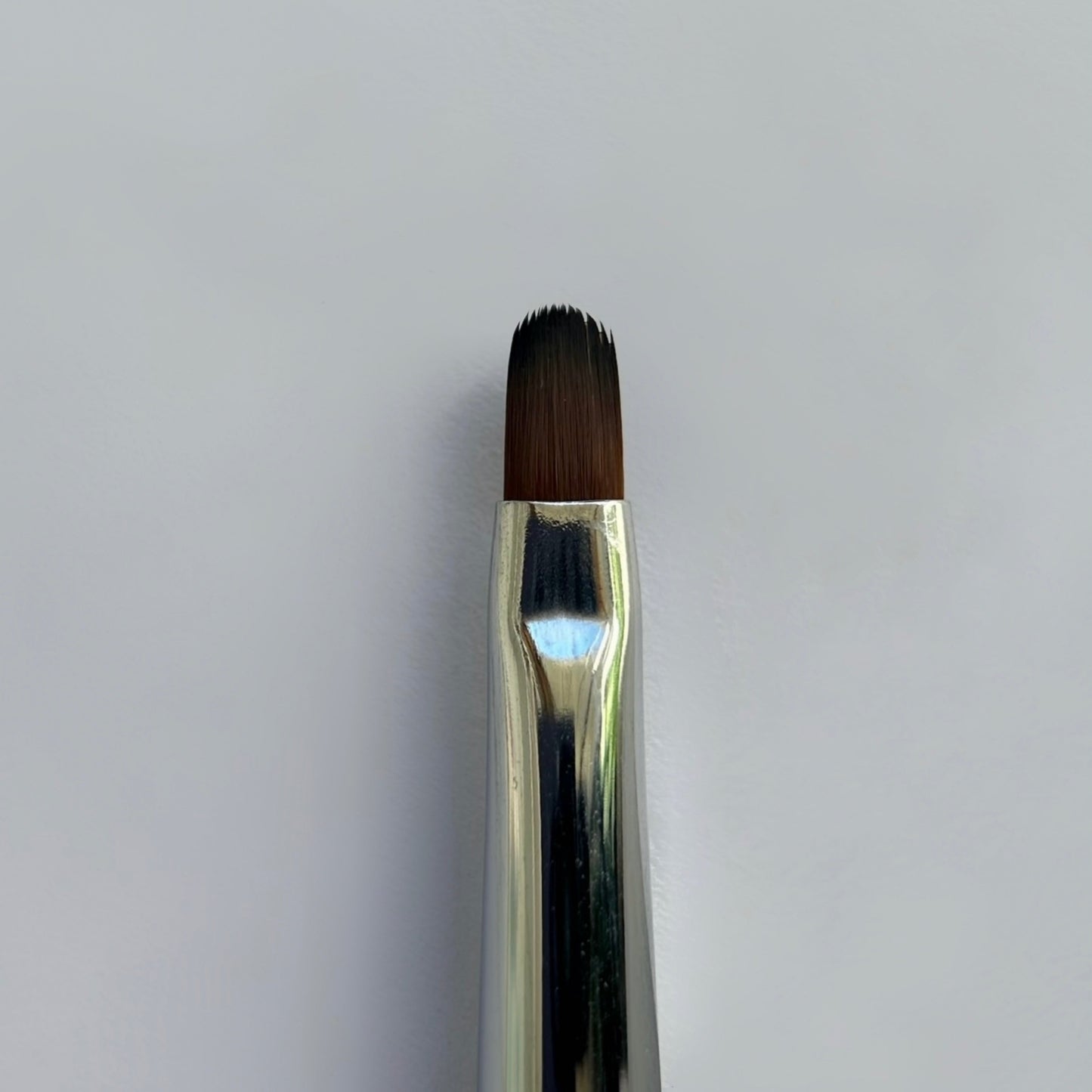 Brush Oval 8 mm