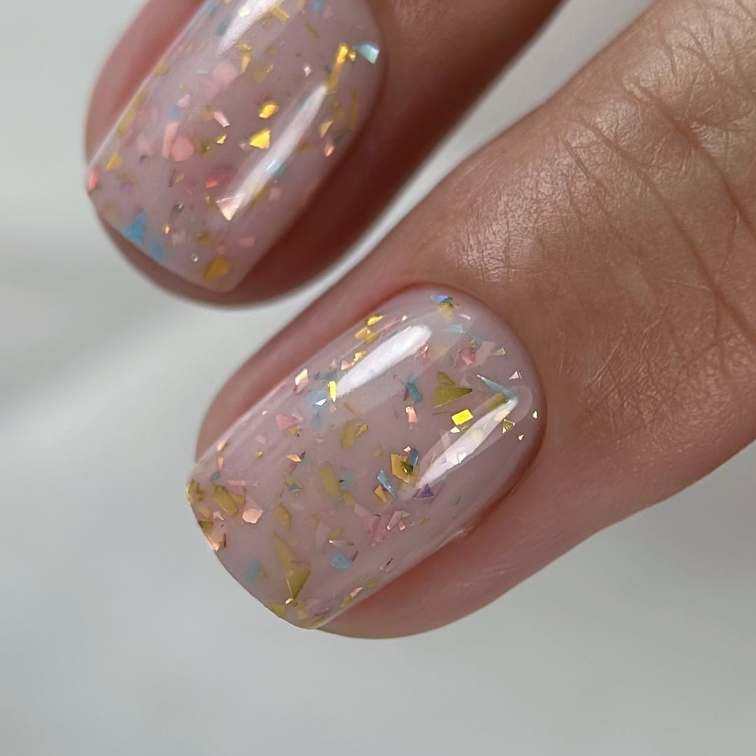 Flakes Base No. B011