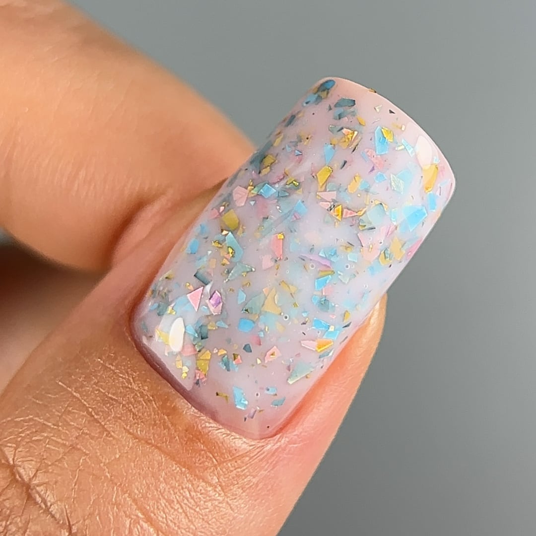 Flakes Base No. B008