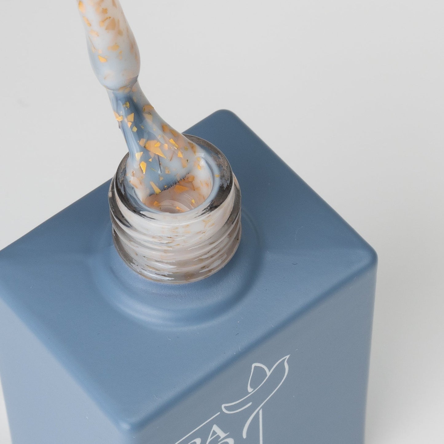 Flakes Base No. B010