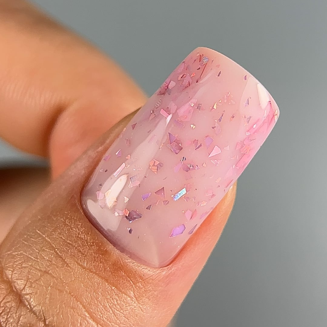 Flakes Base No. B012